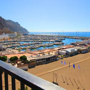 https://apartamento-en-primera-linea-de-playa.es-andalucia.com